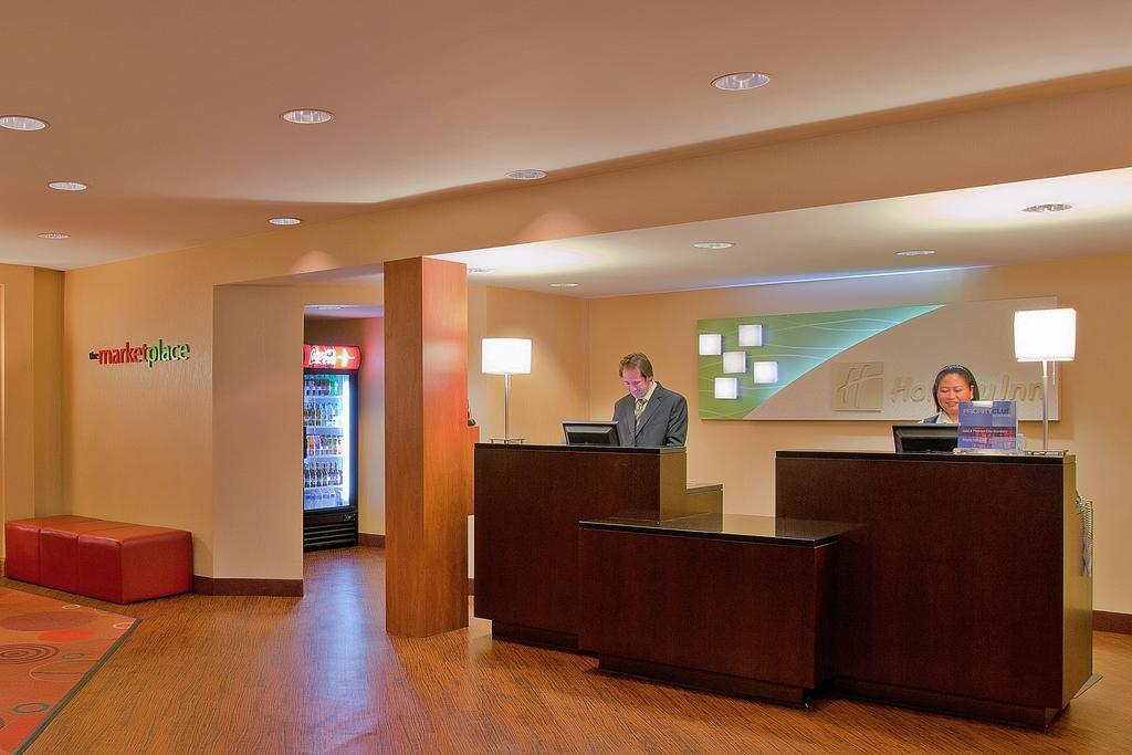 Hilton Garden Inn San Diego Mission Valley/Stadium Dalaman gambar